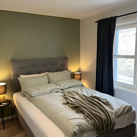 民宿 For Rent In - Close To Everything - Good Facilities 特罗姆瑟